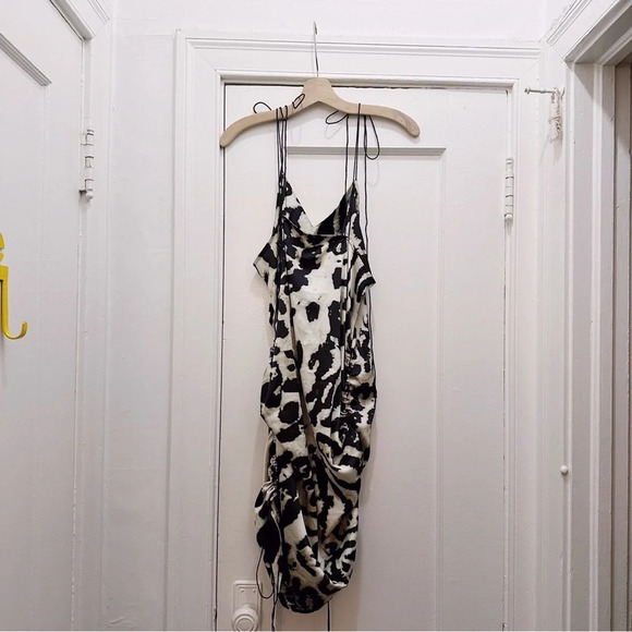 Fashion Nova Paw At My Strings Dress Animal Print Ruched Tie Sides Mini Midi NWT - Picture 3 of 9